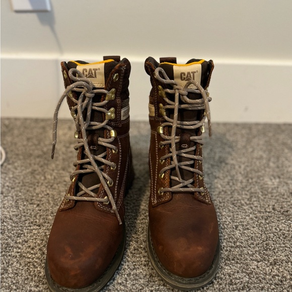 Caterpillar Women’s clover 8” ST CSA Safety boot - Picture 4 of 7